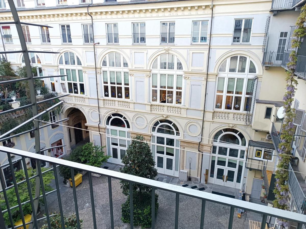 Ynh Bilo Sancarlo Museo Egizio Piazza San Carlo Appartement Turijn Buitenkant foto