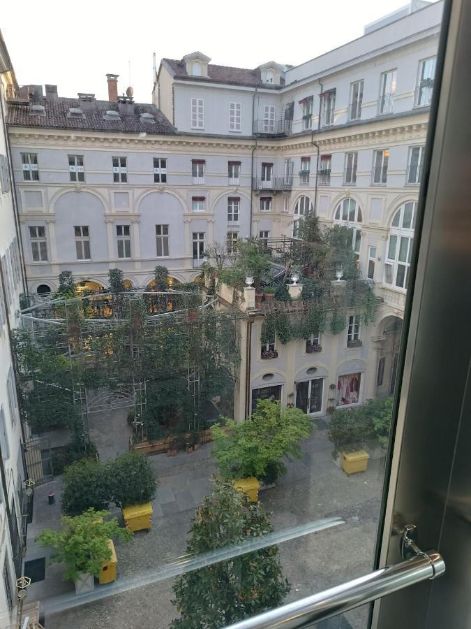 Ynh Bilo Sancarlo Museo Egizio Piazza San Carlo Appartement Turijn Buitenkant foto