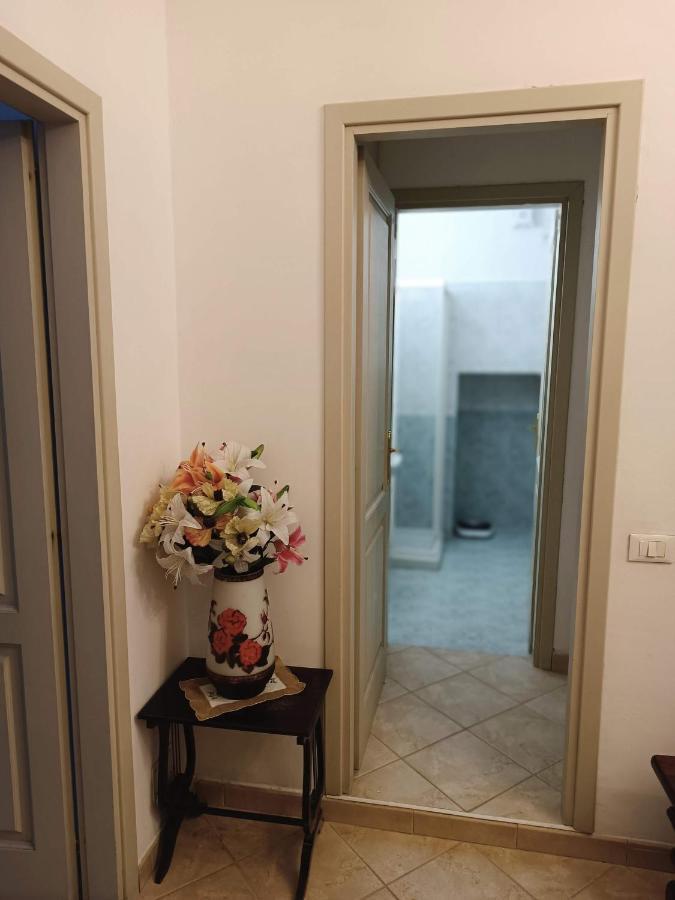 Ynh Bilo Sancarlo Museo Egizio Piazza San Carlo Appartement Turijn Buitenkant foto